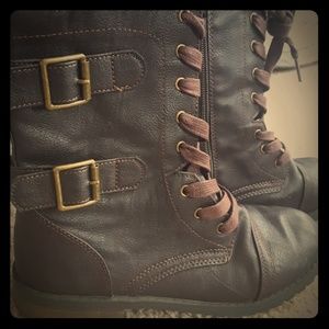 Combat , moto lace up boots